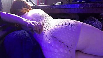 walking in short dress, he saw me! 😏