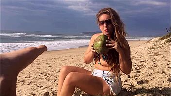 kellenzinha's eighth episode reveals liberal secrets in FIRST SEASON on youtube!