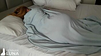 The hot slut wanted to wake up with dick inside, kept the creampie in her pussy, Rennan Luna