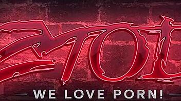 alexis texas and kagney linn karter swap cum in group threesome