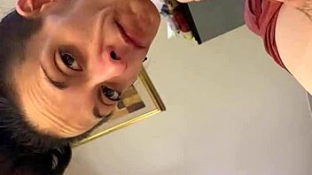 roxi reynolds, suck that monster cock now!