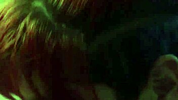 I love this redhead sucking balls