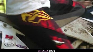 Ryan Rose And Pheonix Fellington Engage In Interracial Gay Anal Sex Under The Trees