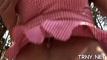 Ladyboy videos: shemale blowjobs that tease and please?