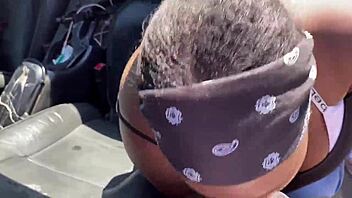 Thot Sucking Dick In Public Madly!