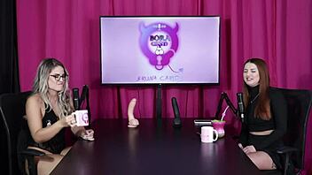 never seen such a weird sack but still gave it a lick despite the disgust - malu paz