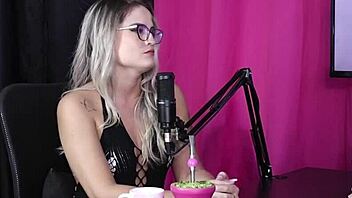 never seen such a weird sack but still gave it a lick despite the disgust - malu paz