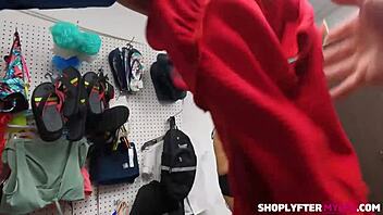 nova vixen and payton preslee busted for shoplifting