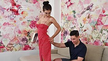 Tricky Spanish Teacher Female Gives Blowjob