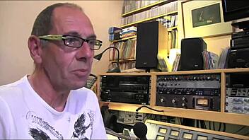 johnny rockard's guide to squirting and kink: submissive blonde milf learns anal