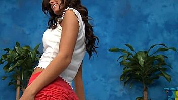 pleased endings massage video 😊💆‍♀️