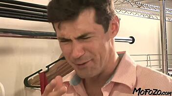 Mofozo Com - Intense Sex Video With A Busty Stripper