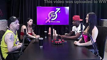 Como ele limpa o cu e sobre o come�o da monica lima official no porn� - jefao oficial e karen oliver casal porra loka