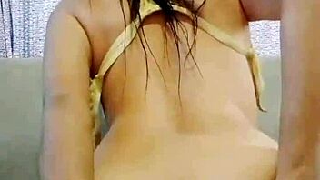 Fuck That Monster Cock With Dildo On Shaved Pussy!