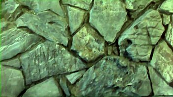 Fiona Cheeks And Cassandra Cruz Play With Sex Toys On Their Shaved Pussies