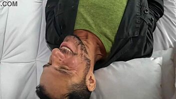 Giih Spanic behind the cameras in photoshoot