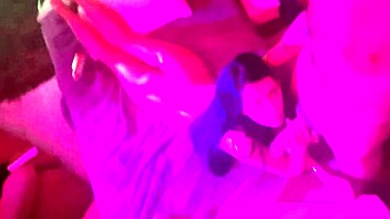 Rica mamada que me da antes de irse con su novio y se deja grabar