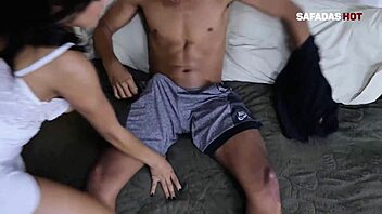 Yo, banging this hot gamer chick right now!