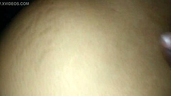 I got this big ass booty, love it when guys grab it hard.