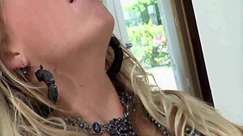 Morgan Dayne and Eden Adams share a big load of jizz