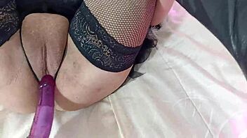 La Reina De Corazones Masturba Como Una Verdadera Puta