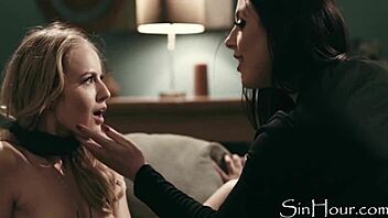 Angela White and her therapist indulge in some kinky lesbian action