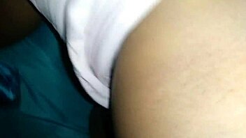 Ebony Stepsister With Big Ass Shows Off Her Bunz