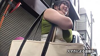 Damn! Japanese big tits model ka rare sexy footage unleash ho gaya!