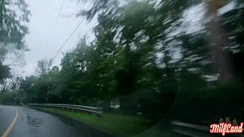 Fanny Une Québécoise De 38Ans Avec De Gros Seins Part 1