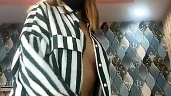 Nepali girl from Sikkim performs live sex show