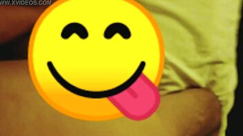 Haciendo chillar a mi puta hasta sacarle los pedotes