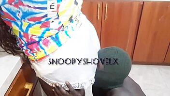 Horny stepdad bangs ebony maid while cookin dinner on sheer com snoopyshovel