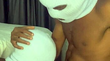 Big ass baddie refuses condoms in curvy creampie