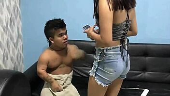 I'm to believe my friend about the dwarf's big dick?