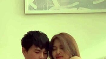 I hooked up with a hot south asian guy in a rented room, his skills are amazing