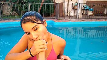 An argentinian amateur gives me a blowjob in the pool