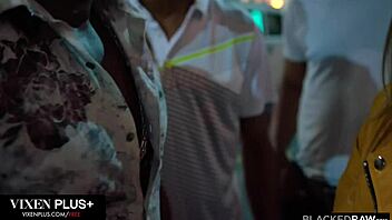 She craved being shared by four black studs 😏