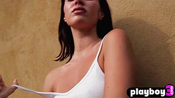 i'm obsessed with curvy teen Laura Devushcat's natural big booty