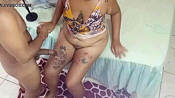 O Cabe�a Branca Velho Tarado Fudendo Cu E Buceta Da Gordinha Arianny Koda Rj!