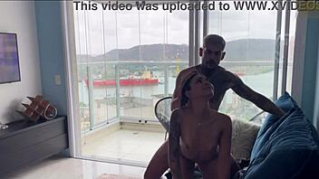 Watch the brunette's swollen pussy fucked on the couch?