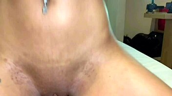 Gravei o primeiro conteúdo com a novinha de 18 anos