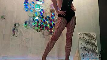 Passionate Beauty Teases Pussy To Crazy Orgasm After Photoshoot