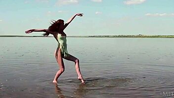 Slender Luna C Masturbates On Christmas