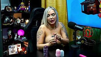 i saw kiara blay showin her body on podcast, ruan was droolin! 😍