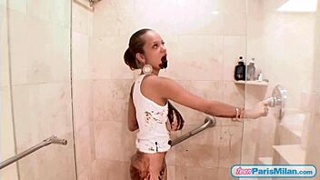 Teen paris milan spreads chocolate on her body