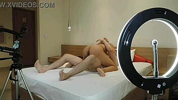 Gravei o primeiro conteúdo com a novinha de 18 anos