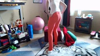 aurora willows opens fan's love gift