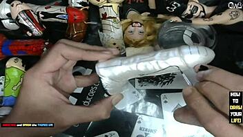 Little 18+ Grey Alien Gets Anal Dildo Art in Hardcore Milf Session. Painting Turns Wild!