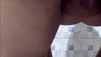 mature woman in hotel bathroom in lima