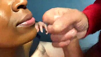 Ebony HOT WIFE at bookstore